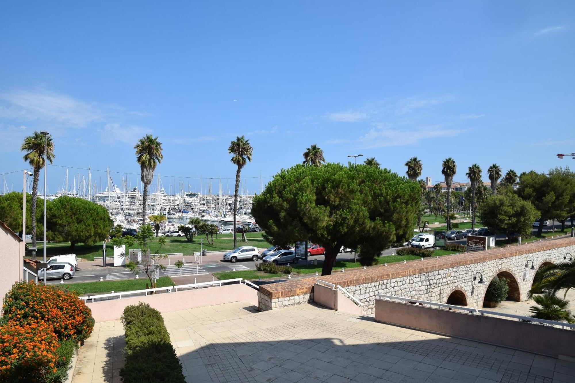 Studio Port Vauban Excellente Situation Climatise Box Fibre Antibes Rum bild